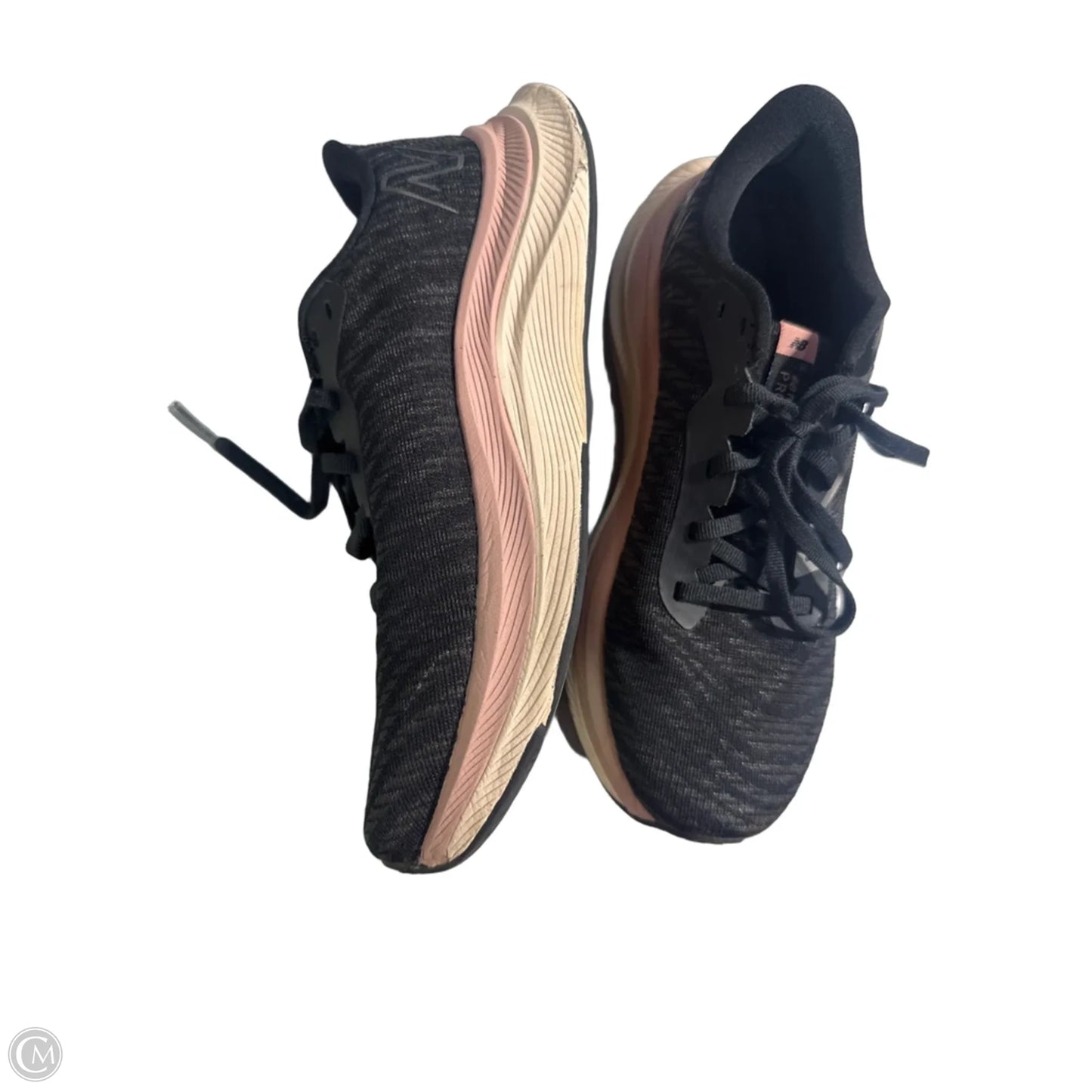 Shoes Sneakers By New Balance In Black & Pink, Size: 6.5