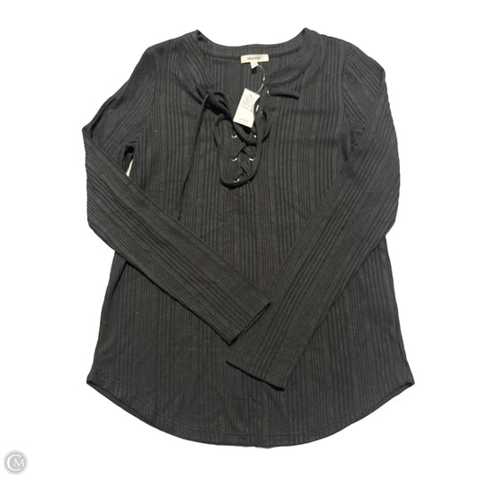 Top Long Sleeve By Maurices In Black, Size: Xs