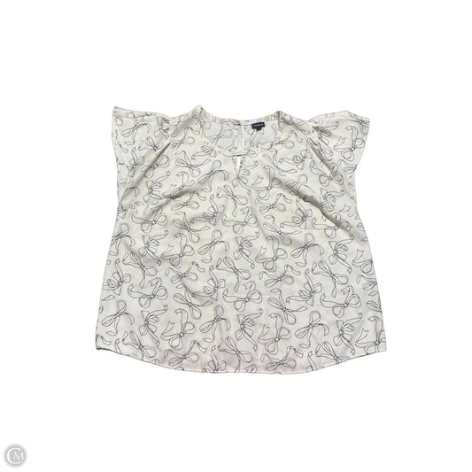 Top Short Sleeve By Torrid In Cream, Size: 2x