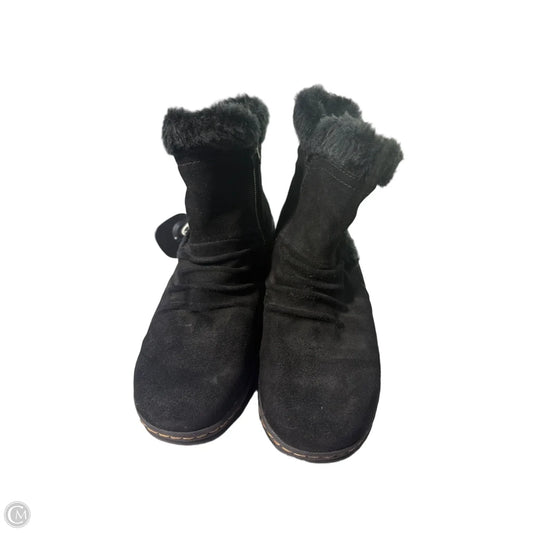 Boots Ankle Flats By Bare Traps In Black, Size: 9