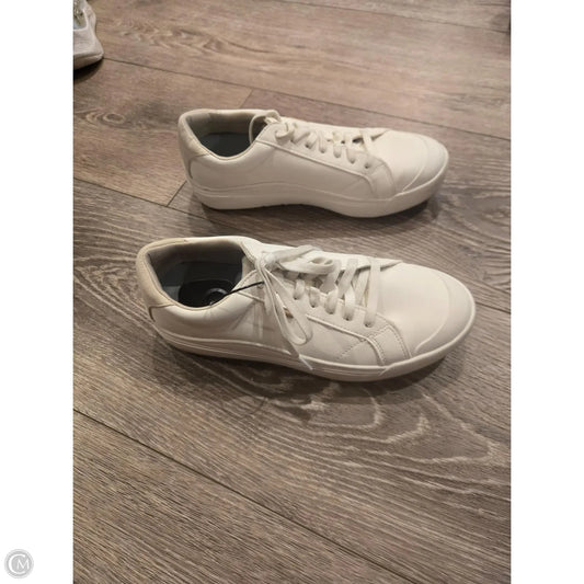 Shoes Flats By Dr Scholls In White, Size: 10