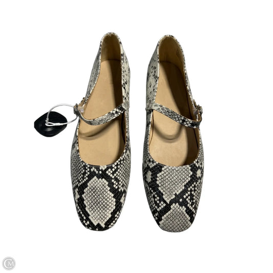 Shoes Flats By Gap In Animal Print, Size: 9