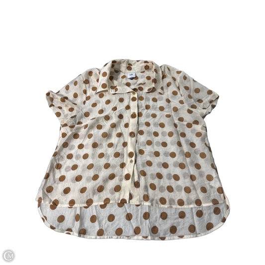 Top Short Sleeve By Cabi In Beige, Size: L