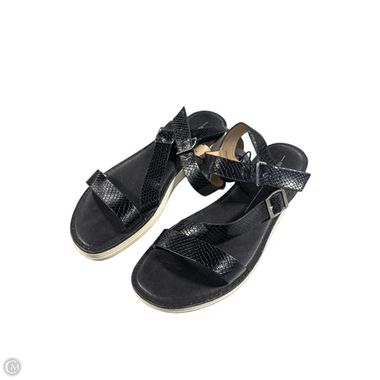 Sandals Flats By Report In Black, Size: 10