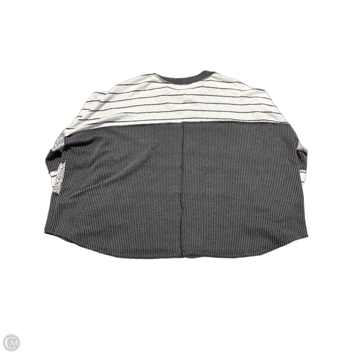Sweater By Haptics In Grey, Size: L