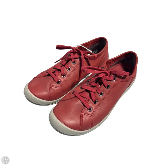 Shoes Flats By Keen In Red, Size: 8