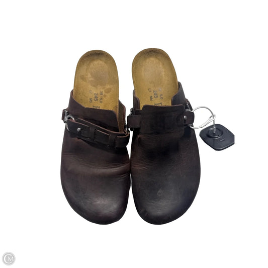 Shoes Flats By Papillio In Brown, Size: 7.5