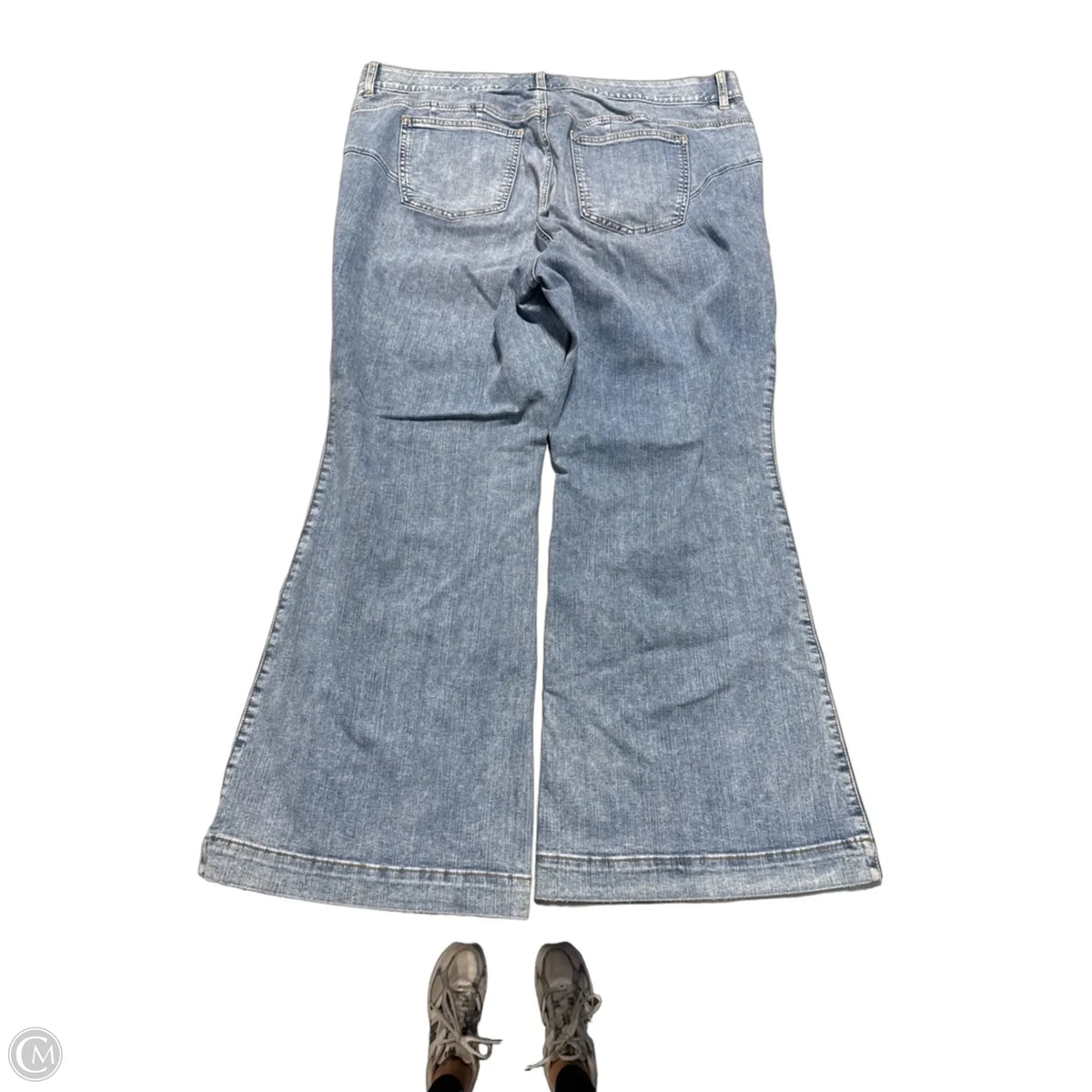 Jeans Flared By Torrid In Blue, Size: 22
