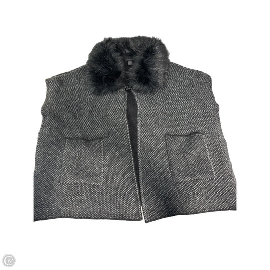 Shawl By Steve Madden In Black, Size: L